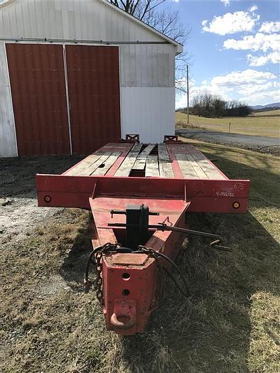 Used 2000 Eager Beaver 20T Trailer