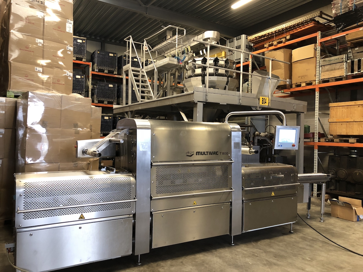 Used Multivac T800 high speed MAP traysealer