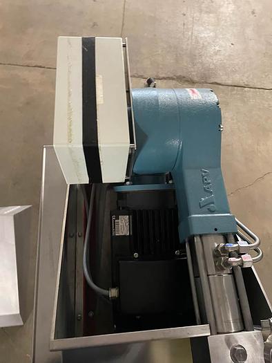 Used APV SYSTEMS 1000 Series 2-Stage Lab Series Homogenizer