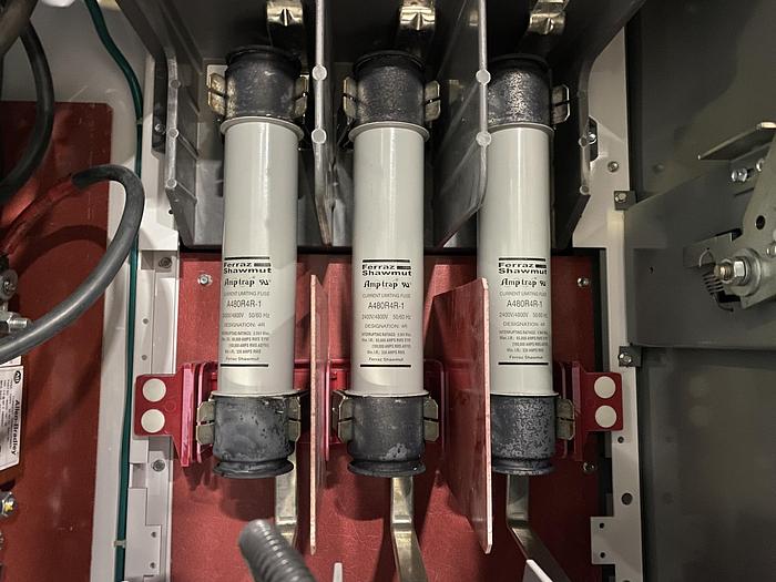 Used ALLEN BRADLEY MOTOR CONTROL STATION 7012480-002-11