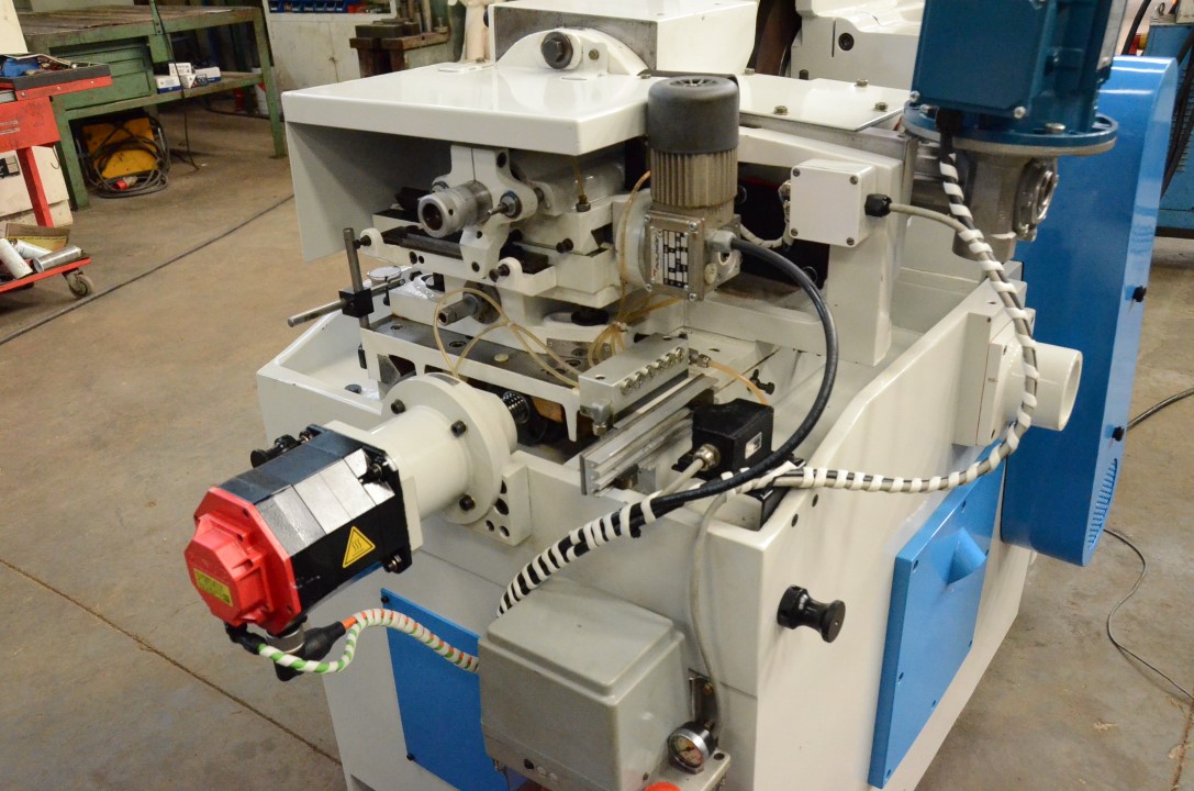 Usado 1989 SENY R-60-H Rectificadoras sin centros #4428