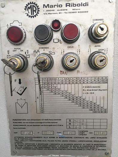 Usato PIEGATRICE M.RIBOLDI IDRAULICA 8050 X 50 TON