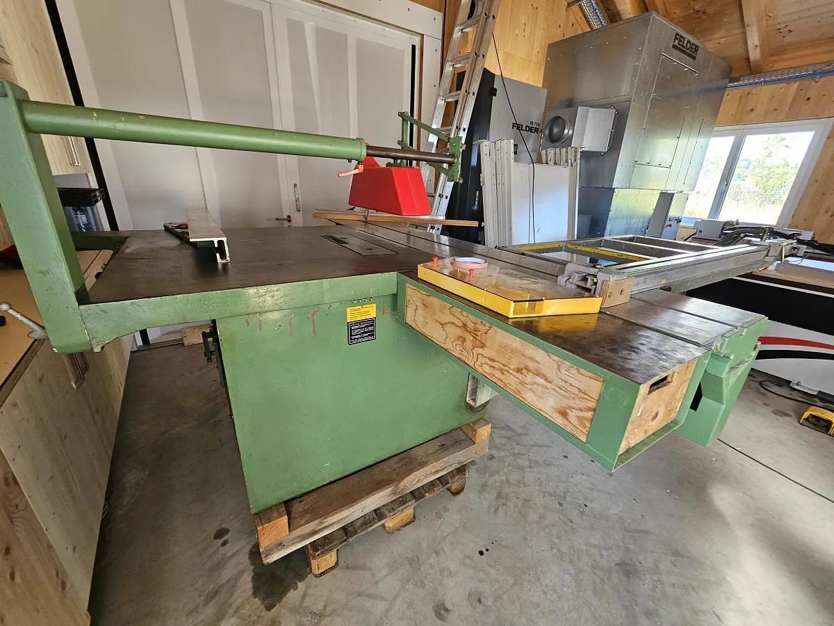 Used Martin T 70 (1981) Sliding table saw, Kollroßdorf, Austria
