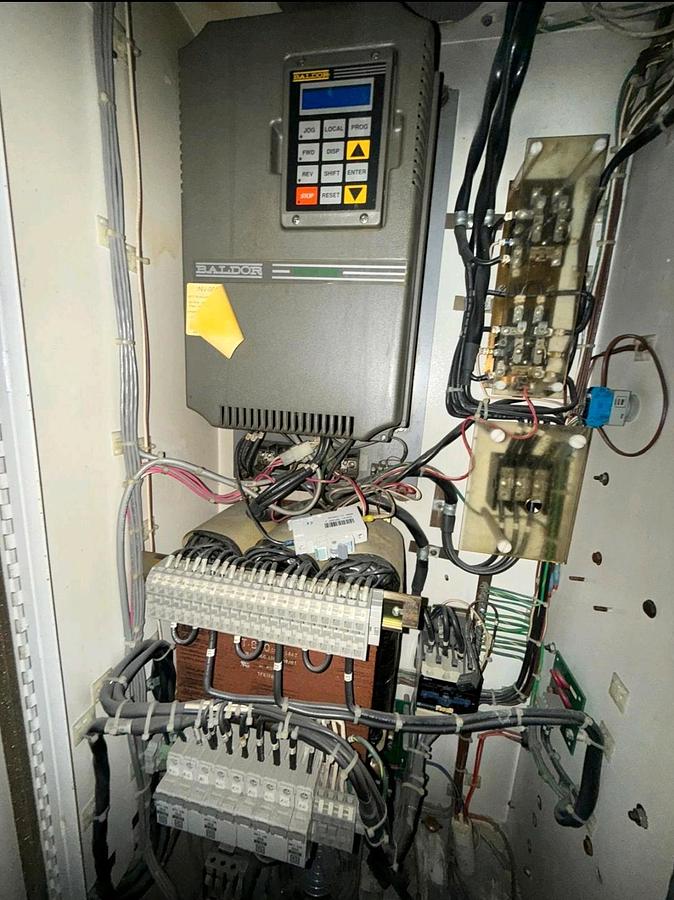 Used Fadal VMC 3010 Vertical machining center for metalworking - Frickenhausen, Germany 