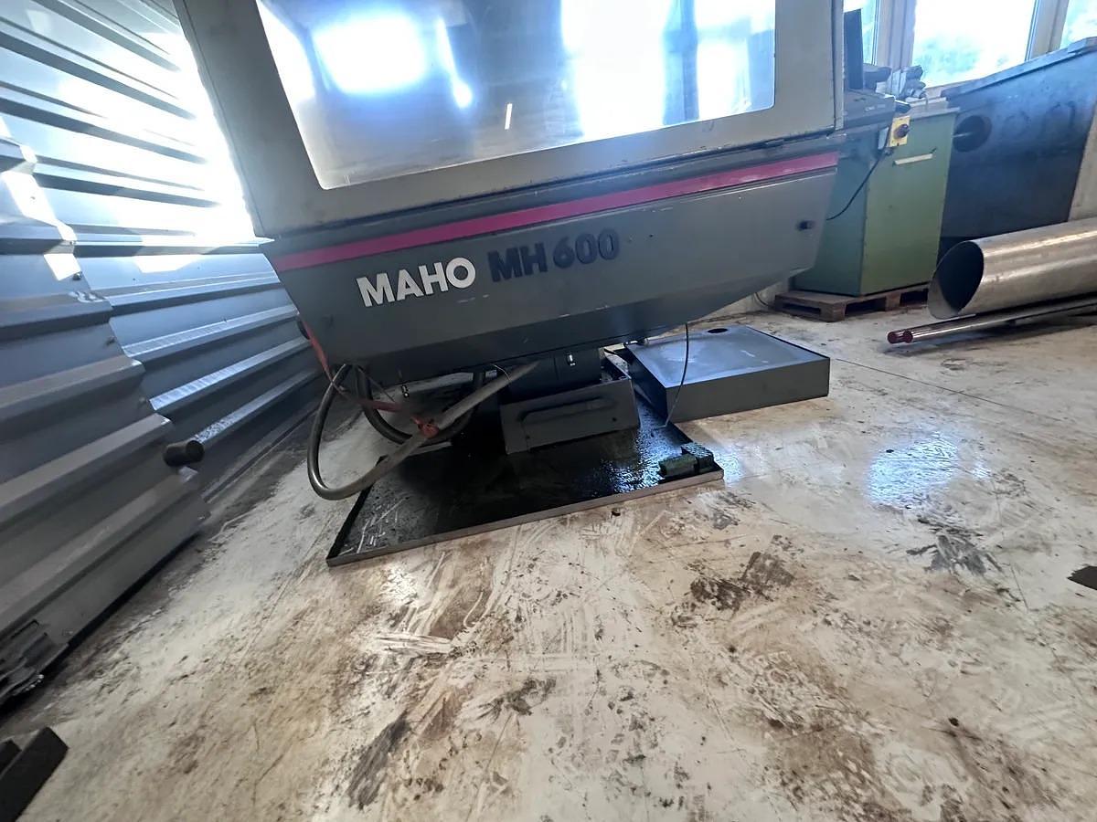 Used 1992 Maho MH 600 W - CNC Universal Milling Machine, Austria