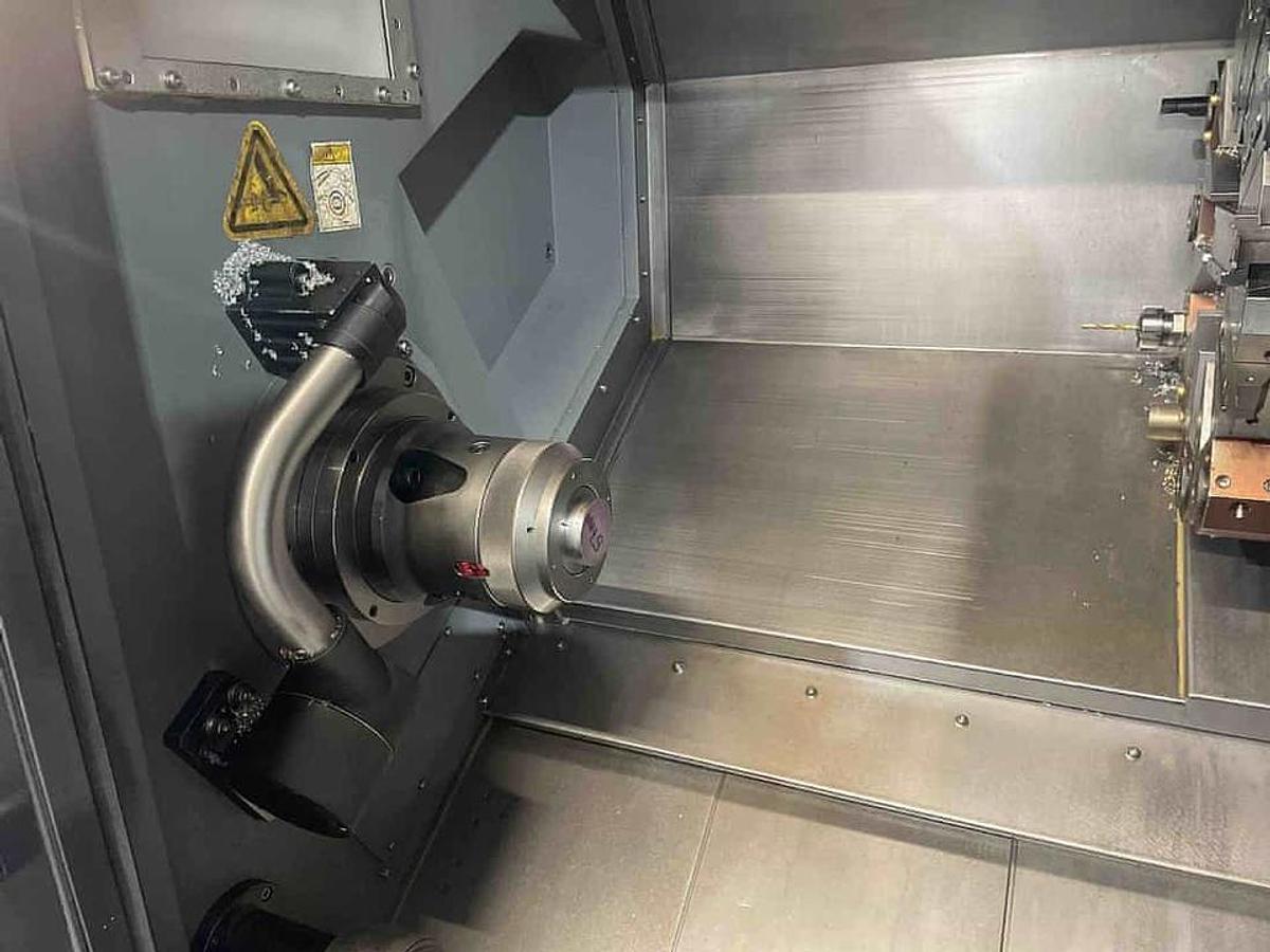 Used 2019 Hurco TM8i - Toruń, Poland