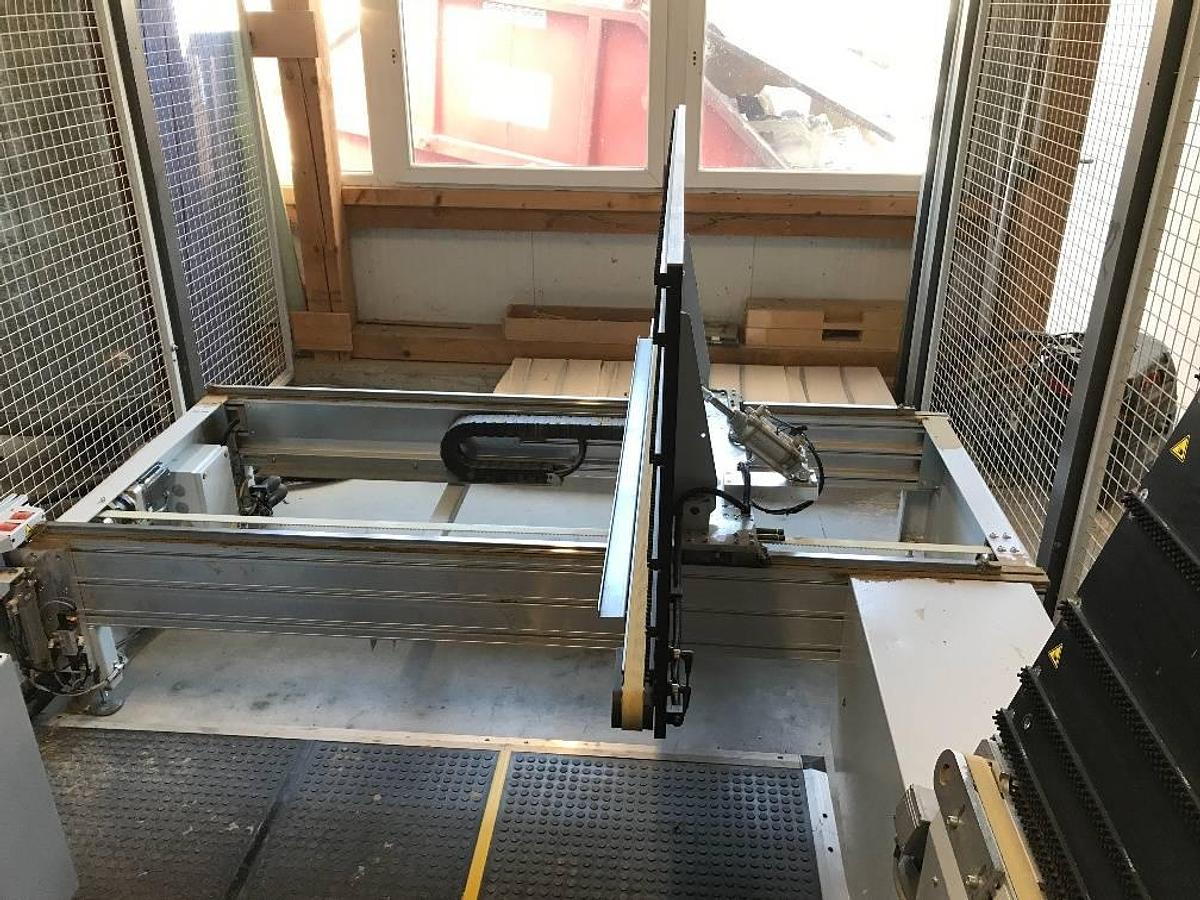 Used Weeke Optimat BHX 200 D (2016) CNC Machining Center, Sankt Veit im Mühlkreis, Austria
