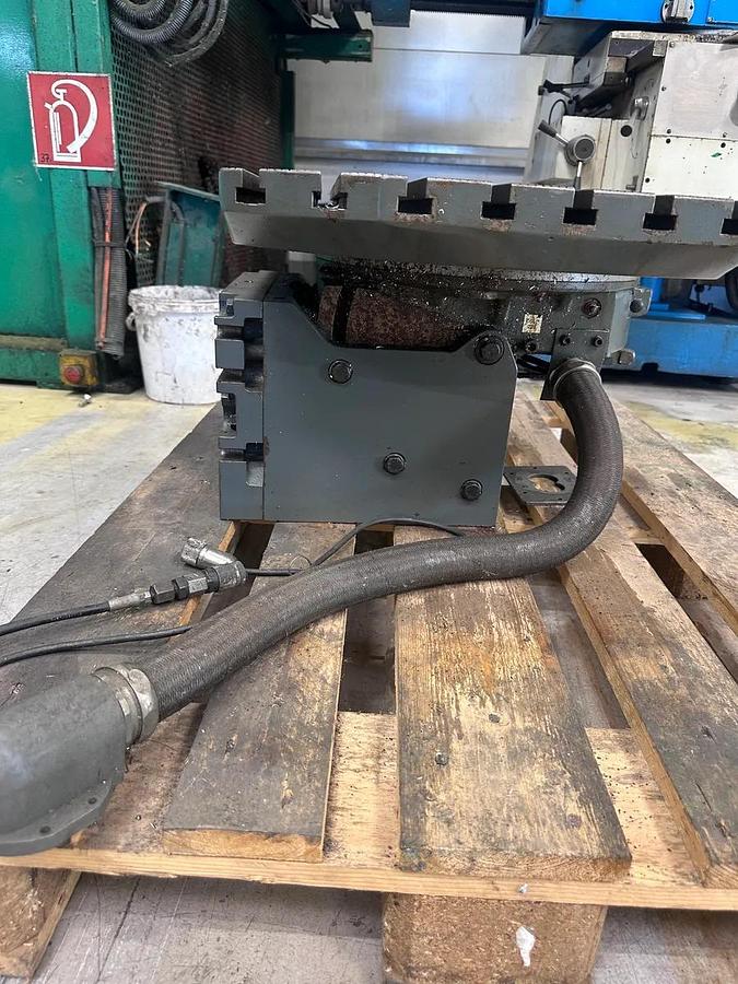 Used 1992 Maho MH 600 W - CNC Universal Milling Machine, Austria