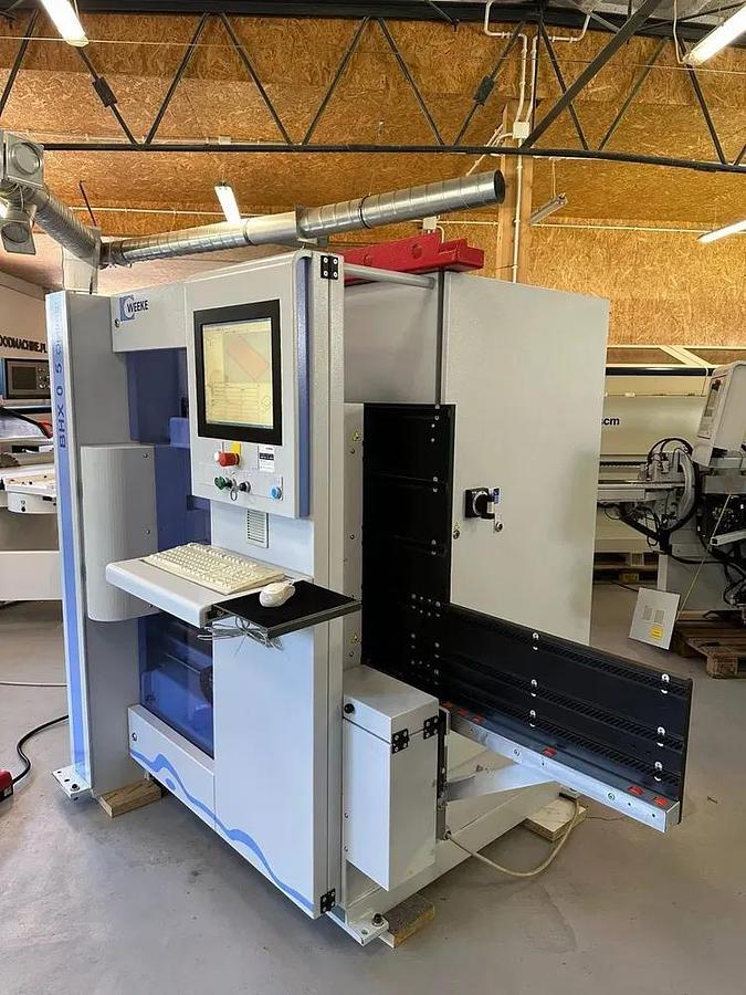 Used Weeke BHX 055 Optimat (2011) CNC Machining center for woodworking - Braga, Portugal