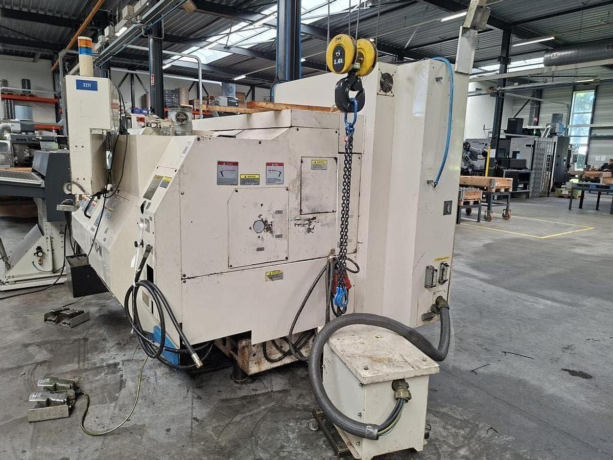 Used Okuma LT10 (2000) Centro de torneado CNC, Drachten, Países Bajos