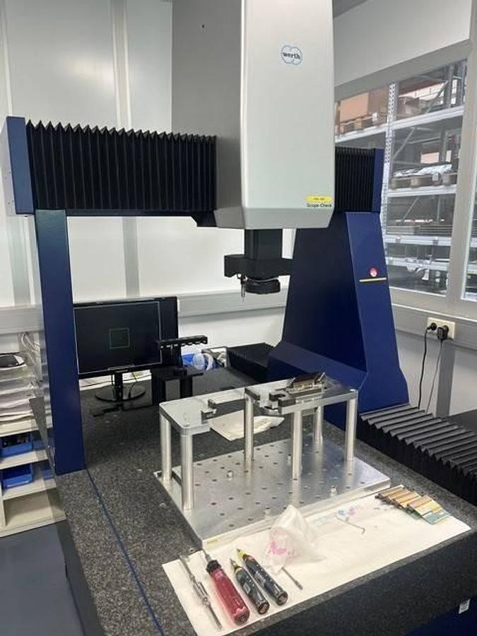 Used Werth Scope-Check 3D CNC/Z 650x750x500, 3D CNC multi-sensor coordinate measuring machine, Lienz, Austria