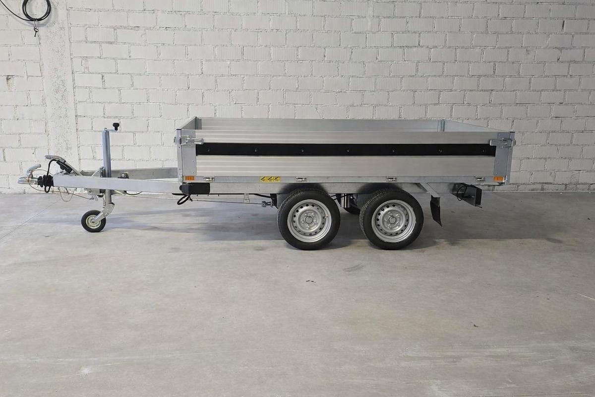Used Tandem braked tipping trailer with electric pump and emergency manual pump 2000 Kg – Type BRK 202515 - Austria