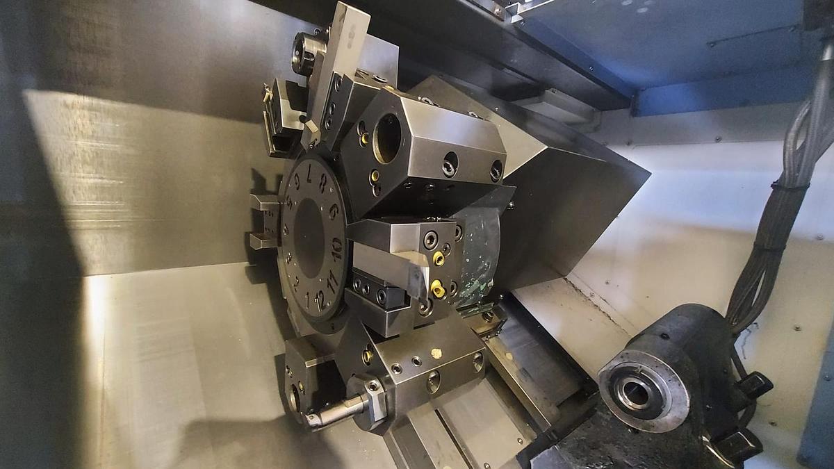 Used Doosan Puma GT 2100M (2017) - CNC Turning center - Romania