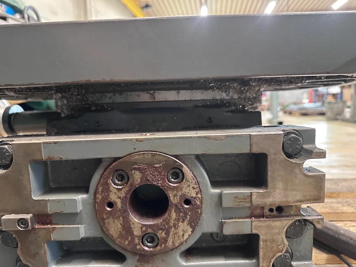Used 1992 Maho MH 600 W - CNC Universal Milling Machine, Austria