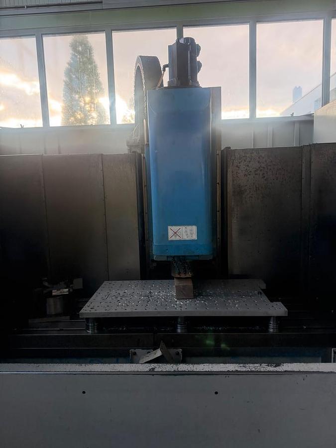 Used Mazak VTC 20C (1998) CNC Vertical machining center, Müllheim, Germany