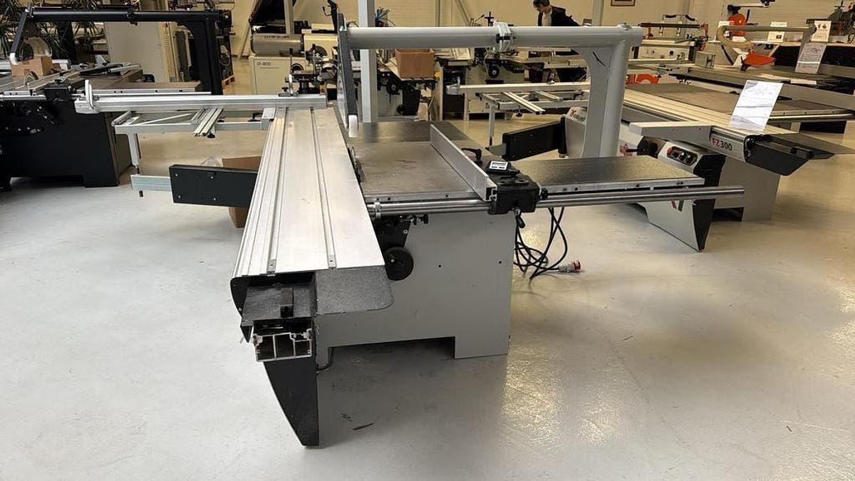 Used Robland FZ400 (2023) Industrial Sliding Table Panel Saw 3100 mm, Rotterdam, Netherlands