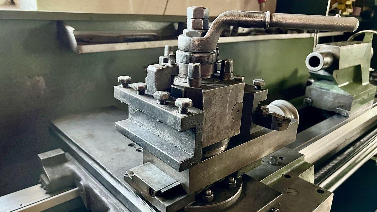 Used Colchester Mascot 1600 -  Conventional Lathe - Austria