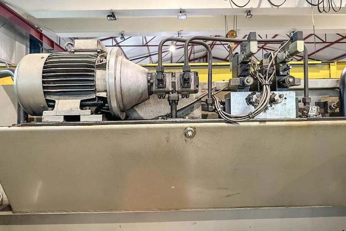 Used Darley EHP 50 25/20 - Pressure brake 2500 mm x 50 t, 3 axes, Böheimkirchen, Austria