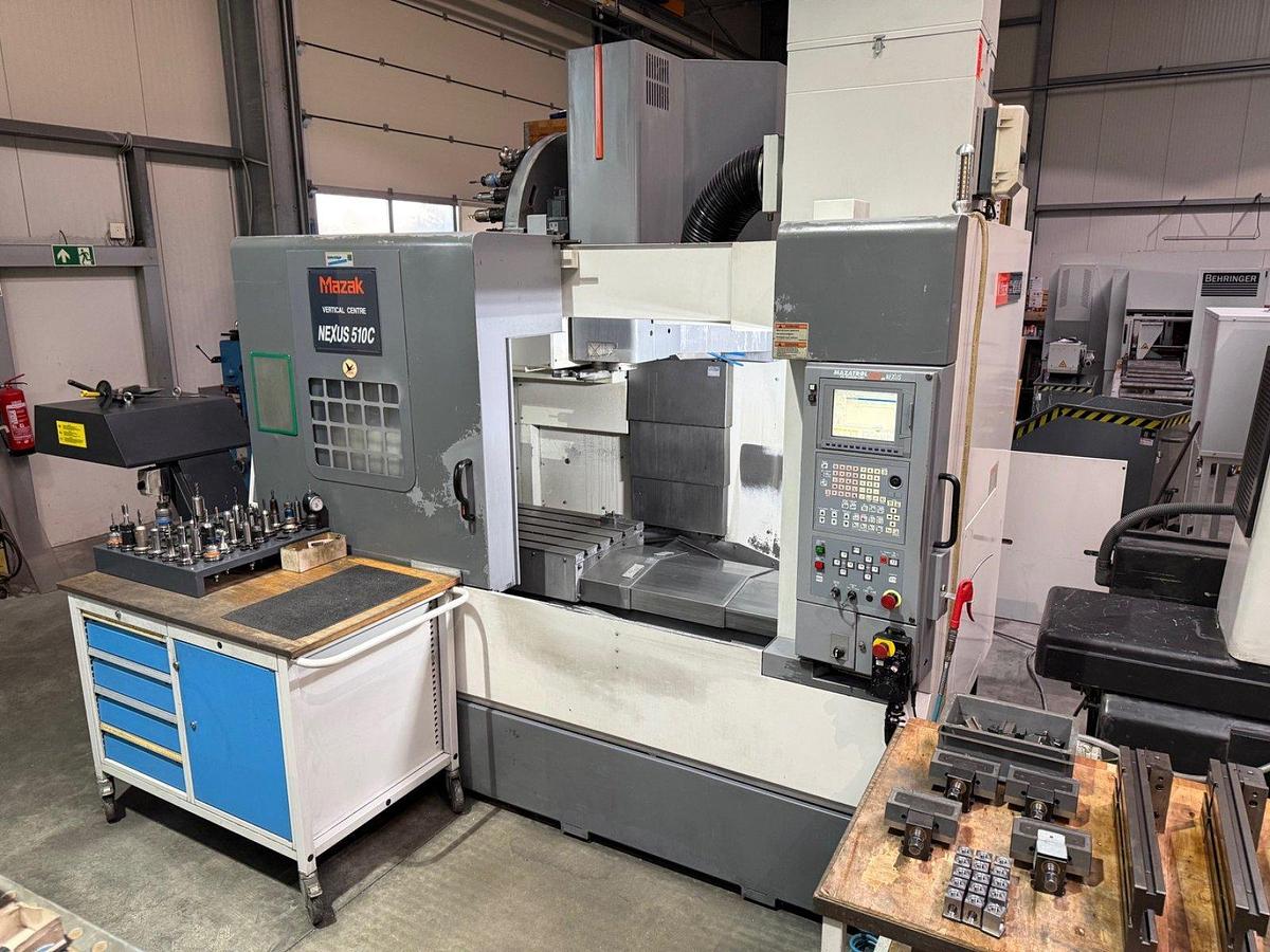 Used Mazak VCN 510C (2003) Vertical machining center CNC, Dülken, Germany