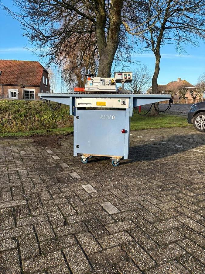 Used Hebrock Euro 3001F + AKV 83 (2012) Edgebanding machine for woodworking - Raamsdonksveer, Netherlands