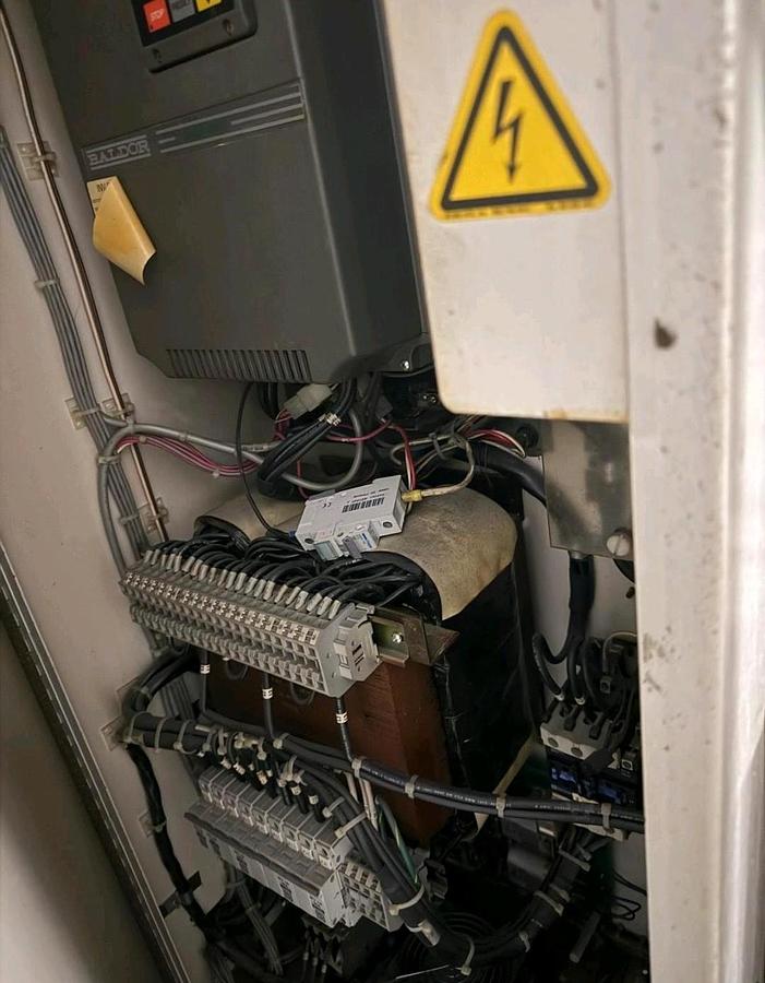 Used Fadal VMC 3010 Vertical machining center for metalworking - Frickenhausen, Germany 