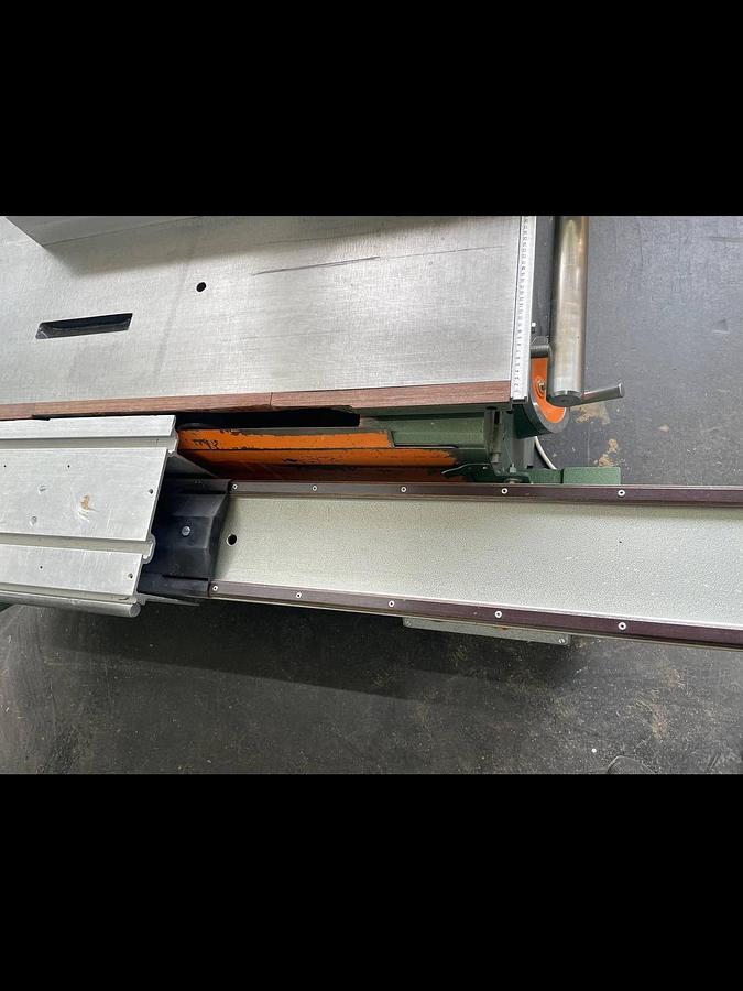 Used Altendorf F90 (1982) Sliding table saw/circular saw, Gries, Austria