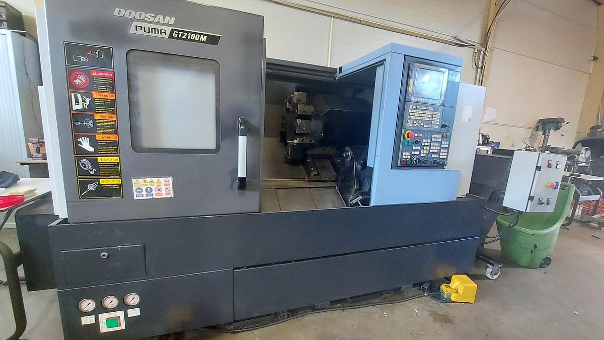 Used Doosan Puma GT 2100M (2017) - CNC Turning center - Romania