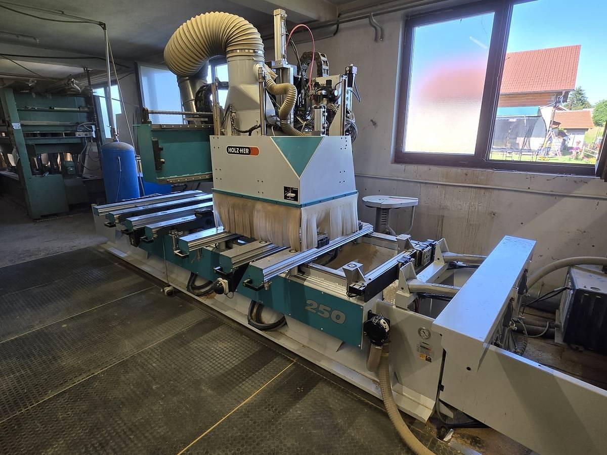 Used Holzher Eco Master 7120 (2003), CNC Machining center, Poljčane, Slovenia