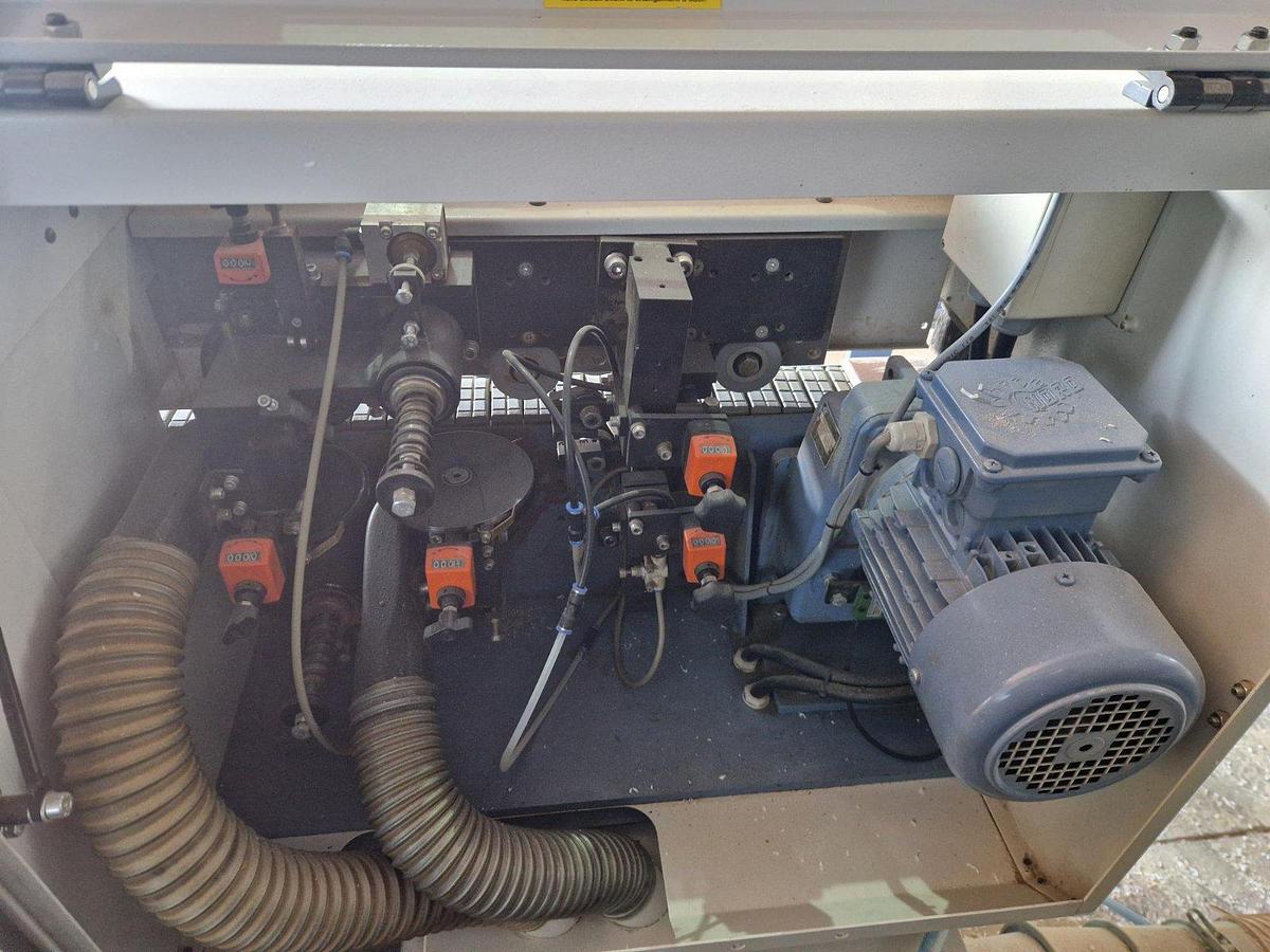 Used Hebrock AKV 3005 DK F (2004) Edgebanding for woodworking - Gehrde, Germany