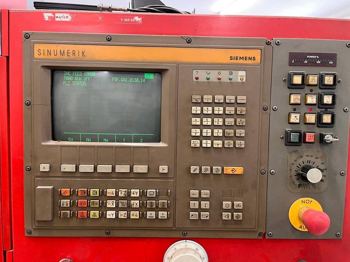 Used Emco VMC 300 Vertical CNC Milling Machine, Siemens Control, Raab, Austria
