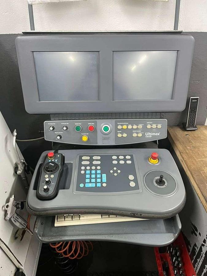 Used Hurco VMX1 (2004) - Vertical machining center - Austria