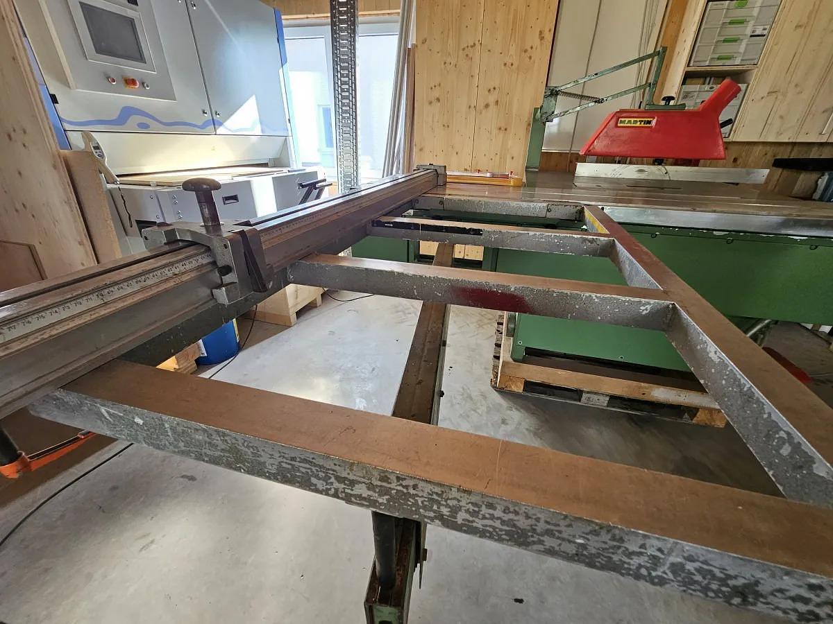 Used Martin T 70 (1981) Sliding table saw, Kollroßdorf, Austria