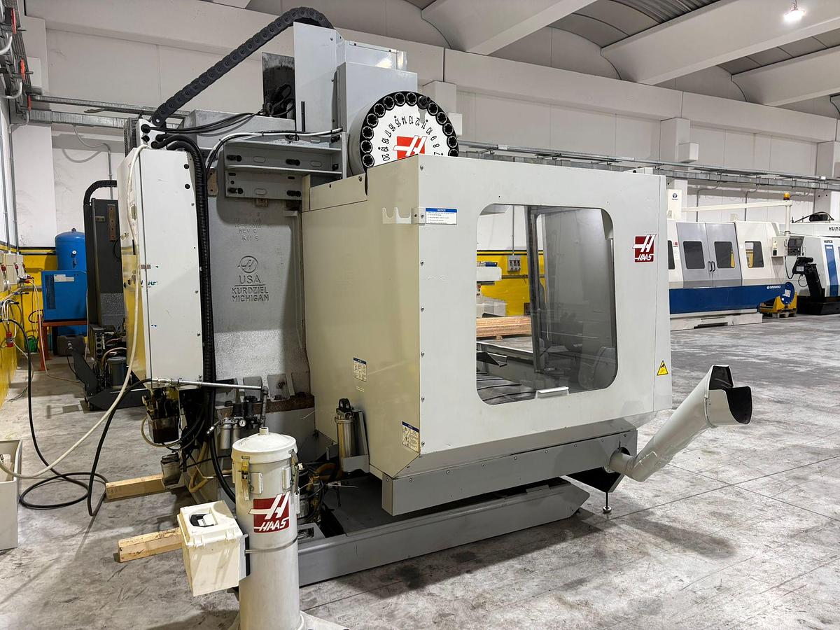 Used Haas VF 5