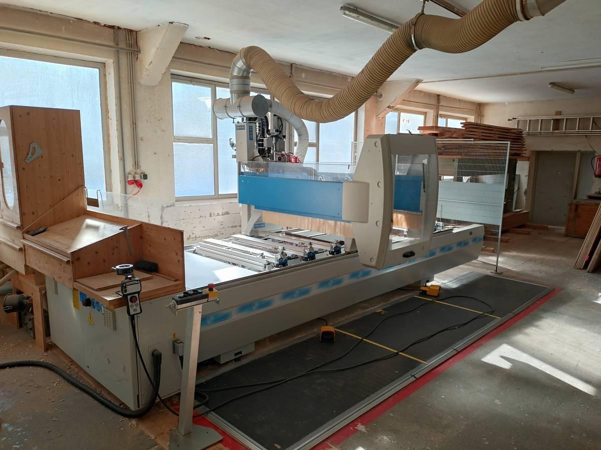 Used Masterwood Project 300 (2008) CNC Machining center for woodworking - Coimbra, Portugal