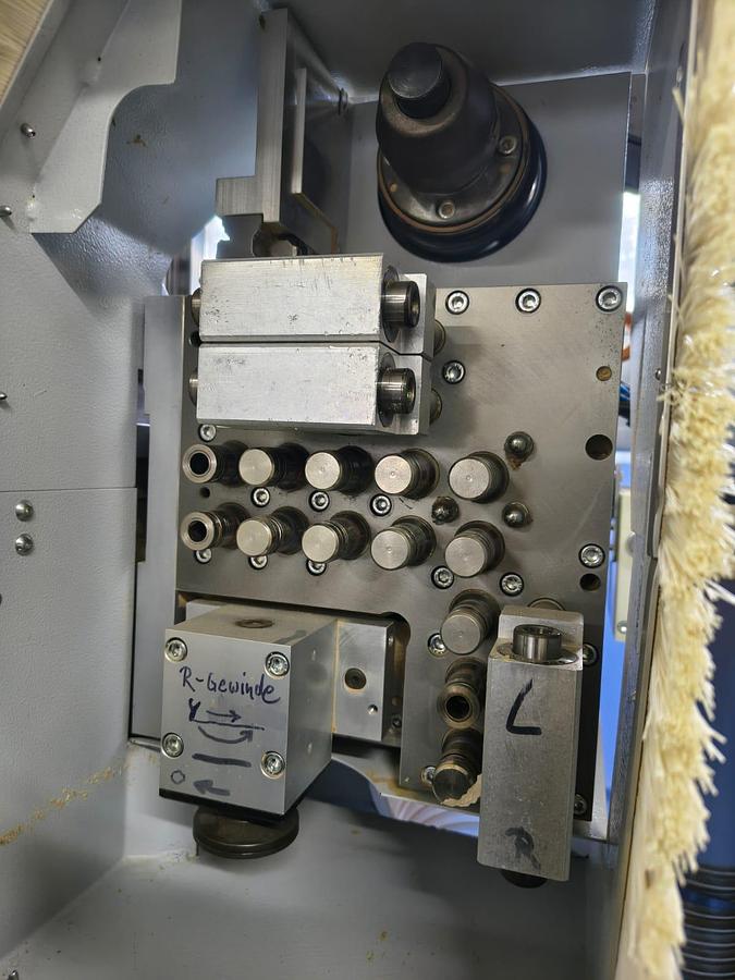 Used Weeke BHX 055 Optimat (2011) CNC Machining center for woodworking - Braga, Portugal