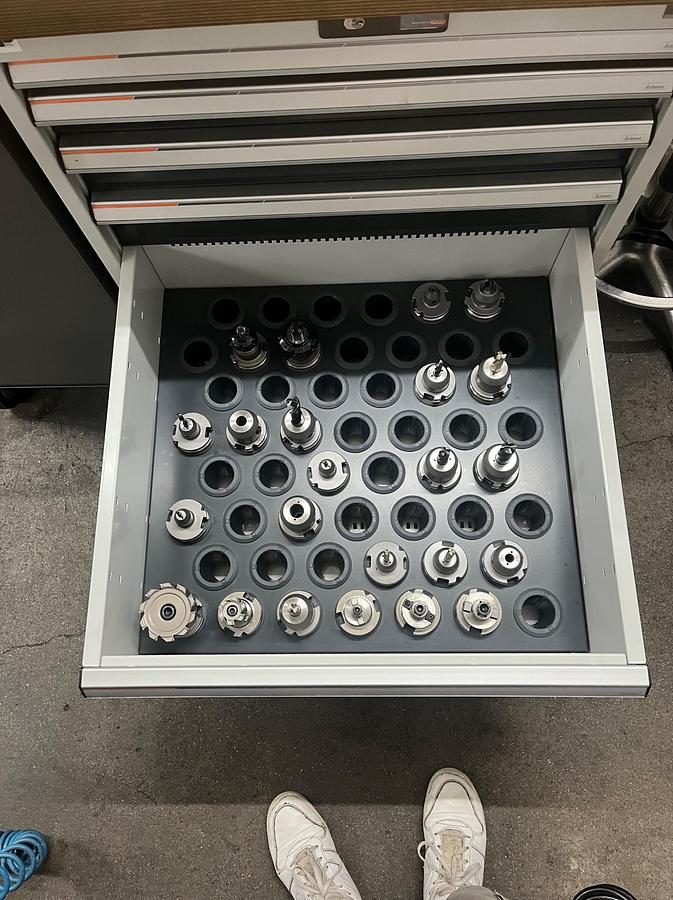 Used Hurco VMX24i (2021) - Vertical machining center - Austria