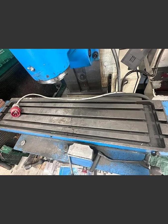 Used 2006 Metmaster FU 321 - Universal Milling Machine