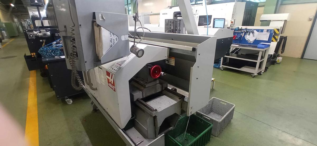 Used Haas TL1 HE (2006) CNC Turning machine for metalworking - Lewickie, Poland