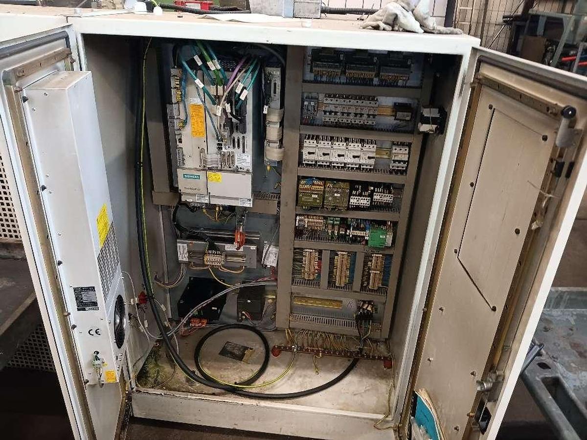 Used Spinner MT 500 / 1000 AT (2001) - CNC Turning machine - Austria