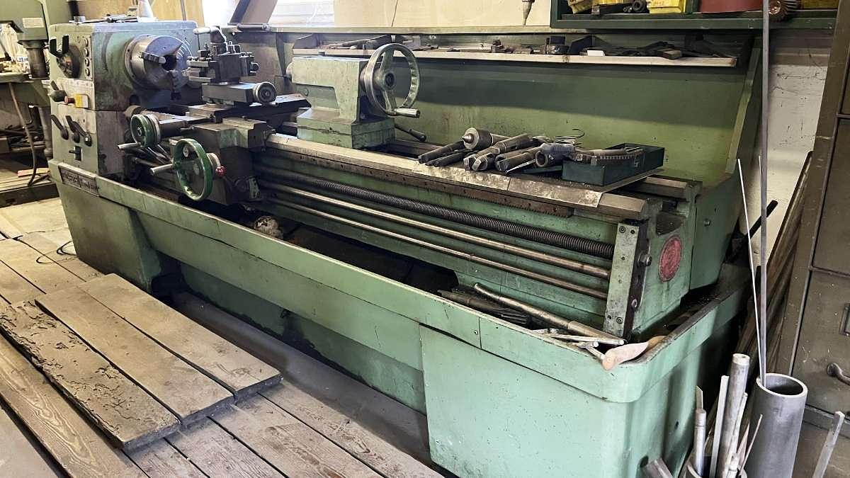 Used Colchester Mascot 1600 -  Conventional Lathe - Austria