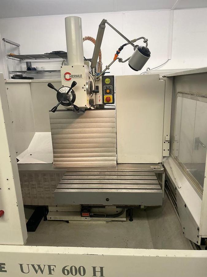 Used Hermle UWF 600 H (1994) Universal CNC Milling Machine, Cologne, Germany