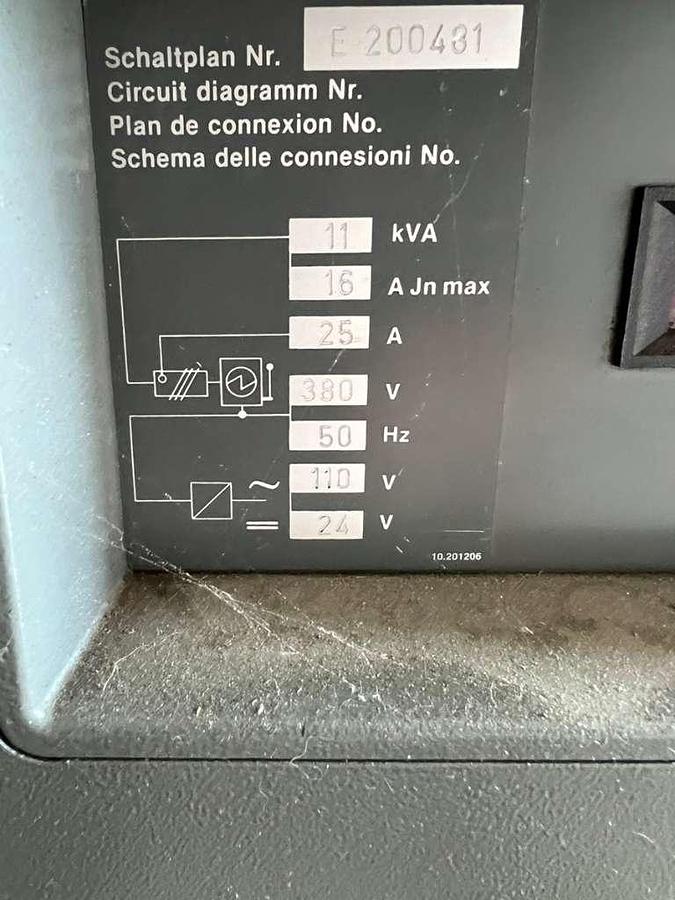 Used Maho MH 700W - Vertical machining center - Austria