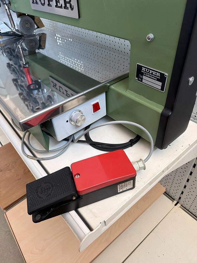 Used Kuper FWM 630 Veneer Splicing Machine / Zig-Zag Veneer Stitching Machine, Mölln, Germany