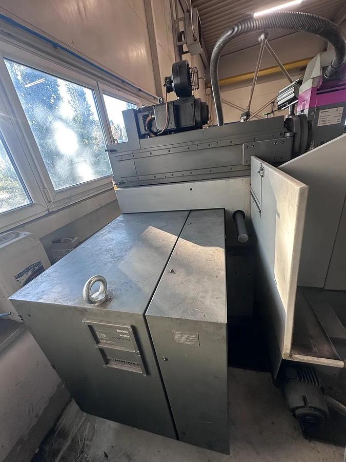 Used 1992 Maho MH 600 W - CNC Universal Milling Machine, Austria