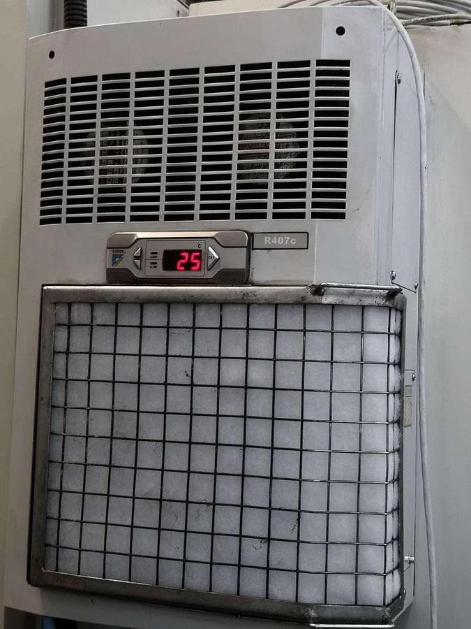 Used Chevalier 2443 VMC (2010) - Vertical Machine center - Hungary