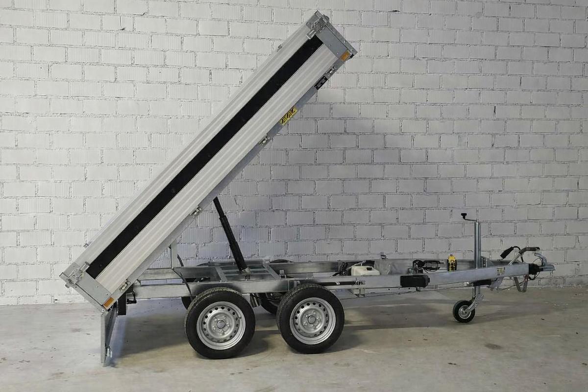 Used Tandem braked tipping trailer with electric pump and emergency manual pump 2000 Kg – Type BRK 202515 - Austria