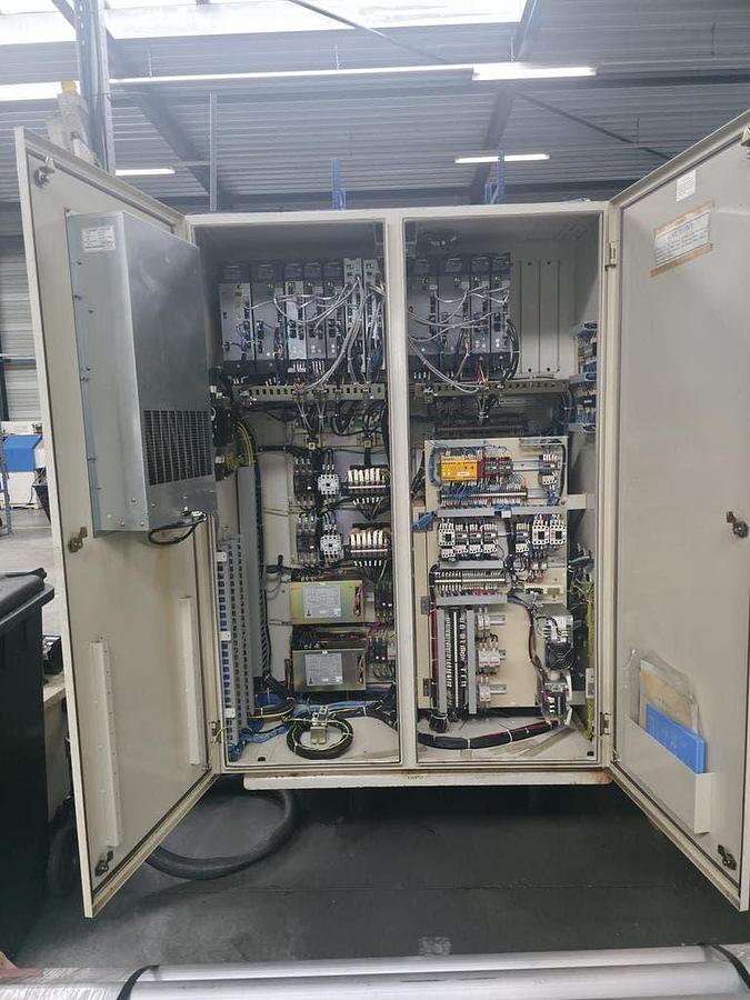 Used Okuma LT10 (2000) Centro de torneado CNC, Drachten, Países Bajos