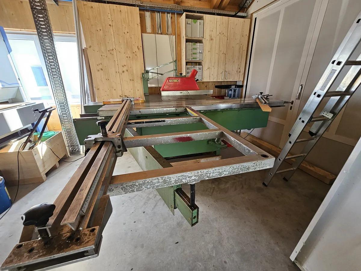 Used Martin T 70 (1981) Sliding table saw, Kollroßdorf, Austria
