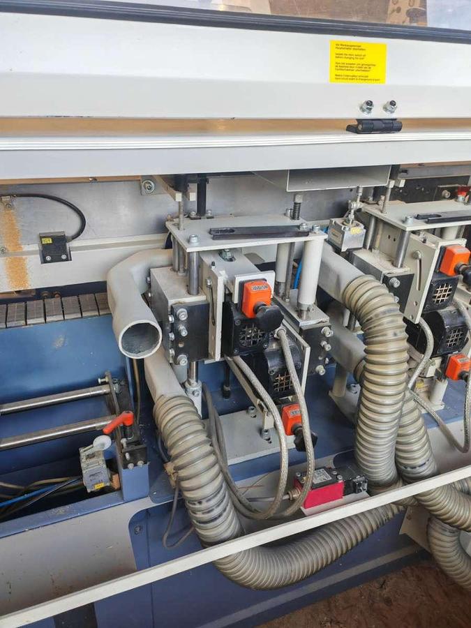 Used Hebrock AKV3003 (1999) - Edgebanding for woodworking - Matrei am Brenner, Austria