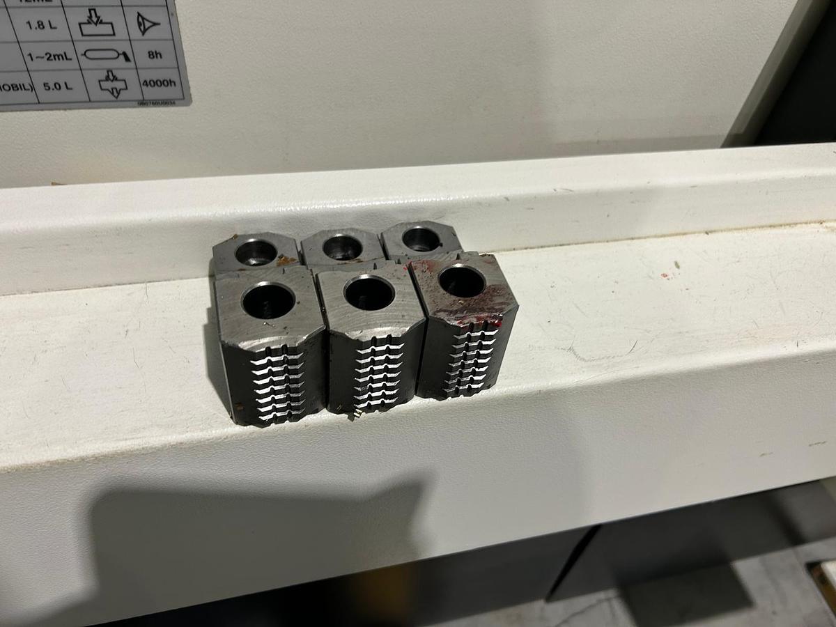 Used Mazak Quick Turn Smart 250M (2013) - Vertical machining center - Netherlands